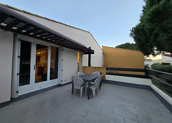 Joli T2 Avec Parking Et Wifi Tennis Village Appartamento Agde